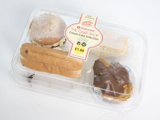 Morrisons vs Dutchys: Morrisons Fresh Cream Cakes