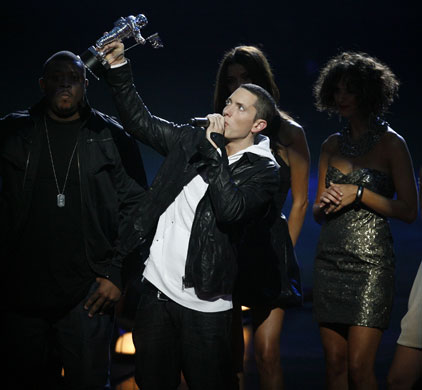 MTV Video awards 2009: Eminem accepts the Best Hip Hop Video award during the MTV Video Awards