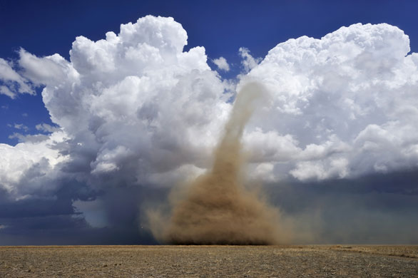 Extreme weather: Storm Chaser Jim Reed's Extreme Weather Pictures