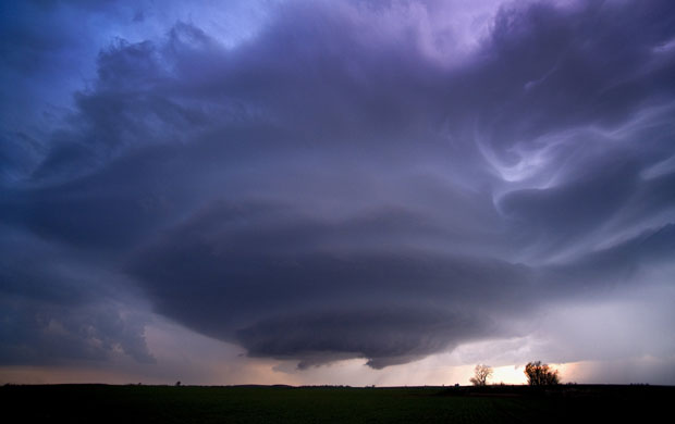 Extreme weather: Storm Chaser Jim Reed's Extreme Weather Pictures