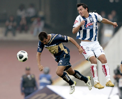 24sport: Pachuca striker Juan Carlos Cacho