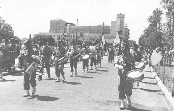 Tel Aviv Biennial 2009: A procession in Jaffa (undated, but probably early 1948)