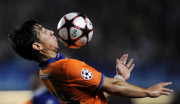 3 champions league: Porto's Fucile keeps his eye on the ball 