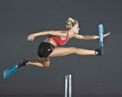 Guinness World Records: Guinness World Records The fastest 100 metre hurdles wearing swim fins