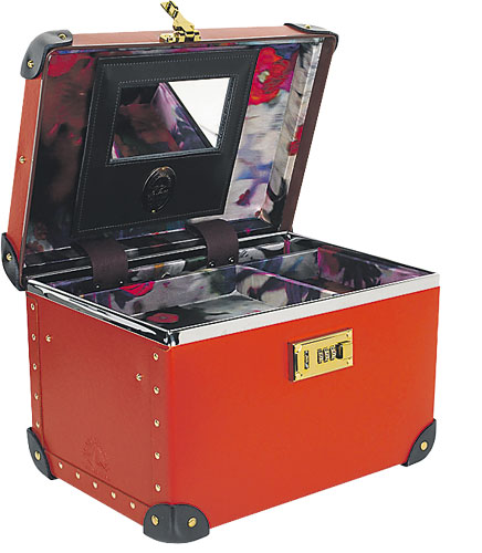 The briefing: Rouge vanity case