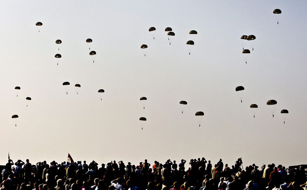 24 hours in pictures: 65th anniversary of the Battle of Arnhem Ede, The Netherlands