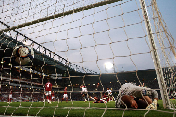 West Ham v Liverpool: West Ham United v Liverpool - Premier League