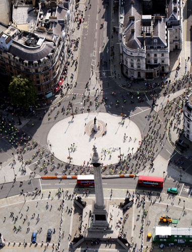London's Skyride: The Skyride viewed from the air near Nelson's Column, Trafalgar Square