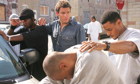 McNulty and Sydnor in The Wire