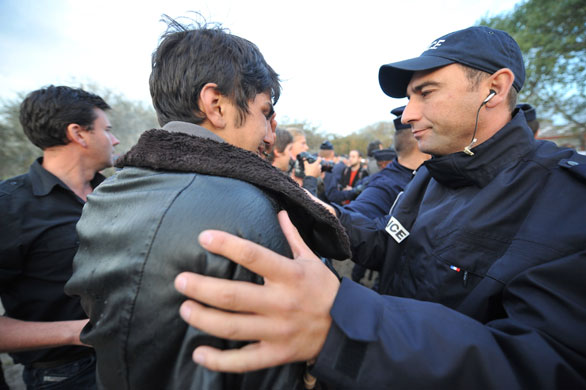 Calais jungle camp: Calais jungle camp eviction 