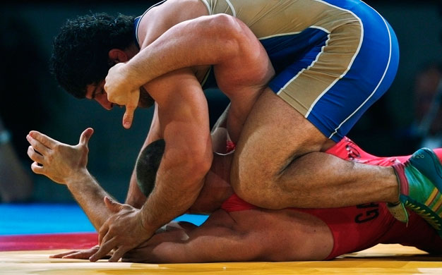 World Wrestling Champs: Gatsalov pressures Gazyumov in the men's 96 kg free-style gold medal match 