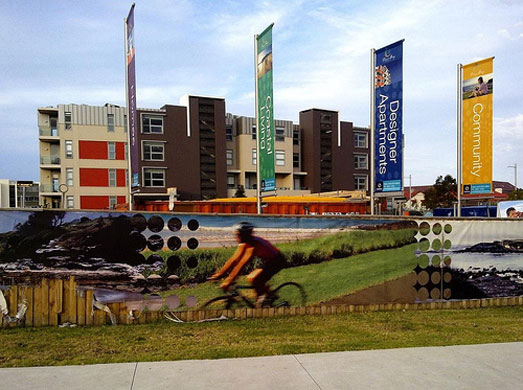 HOPLITE & PACKHORSE: Riding against a cycle of decay