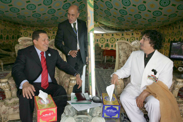 Gaddafi tent : Chsvez in Gaddafi's tent Latin Arab Summit 2009