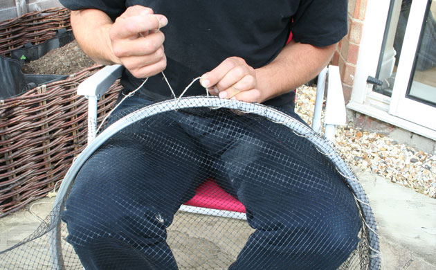 Fishing Crayfish: George Monbiot : How to catch, prepare and cook  invasive crayfish