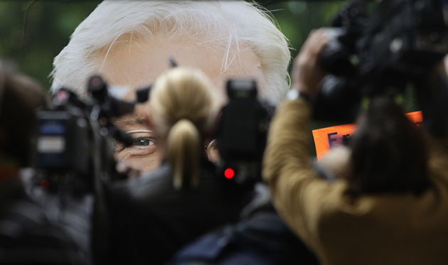 24 hours in pictures: Walter Steinmeierloses out in German election