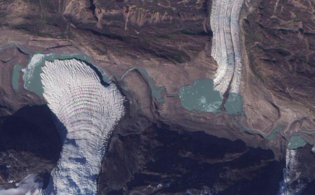 Satellite Eye on Earth: Small glaciers spill into a mostly dry valley in western Greenland
