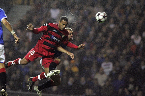 Tuesday3 Champions League: Luis Fabiano scores Sevilla's third goal against Rangers