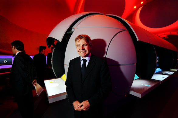 Centre of the Cell: Centre of the Cell