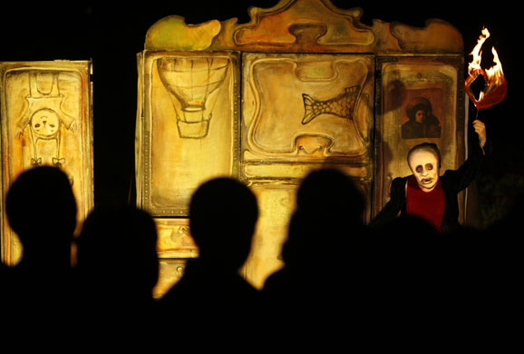 7 September 2009: Moscow, Russia: An actress from 'Mr PEZO's Wandering Dolls' theatre