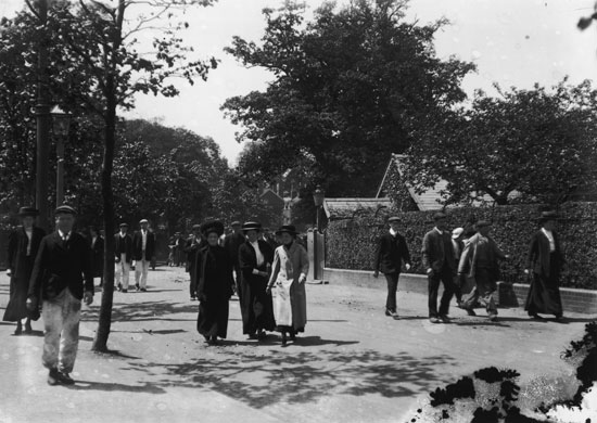 Cadbury's: Cadbury's workers 1909