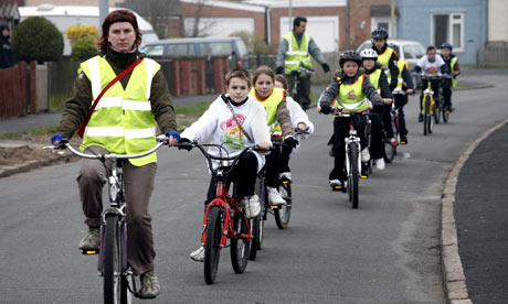 Bike blog : the Bikeability test for children at Queens Mead Primary School, Braunstone