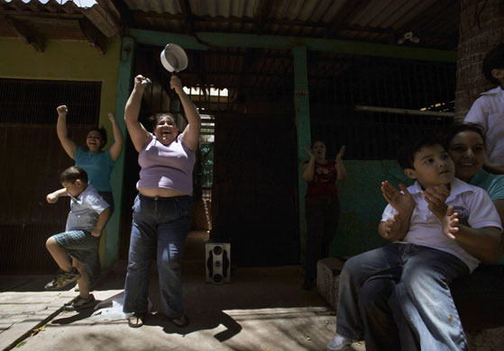 24 hours in pictures: Supporters of Honduras' ousted President Manuel Zelaya