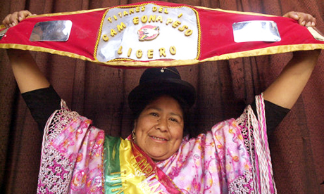 Bolivian-female-wrestler-carmen-rosa.jpg