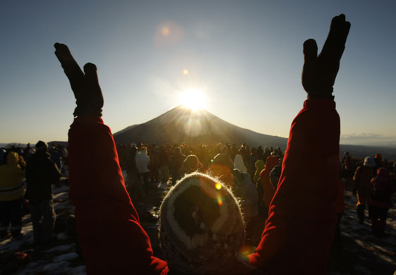 24 hours: Sunrise over Mount Fuji on New Year's day in Japan
