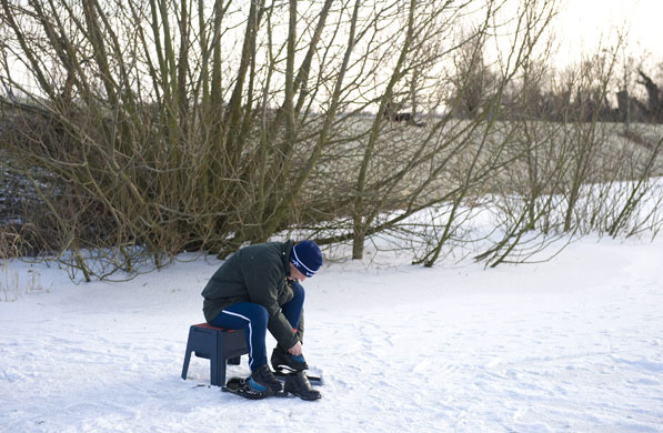 Fen skating: Putting on your racing skates