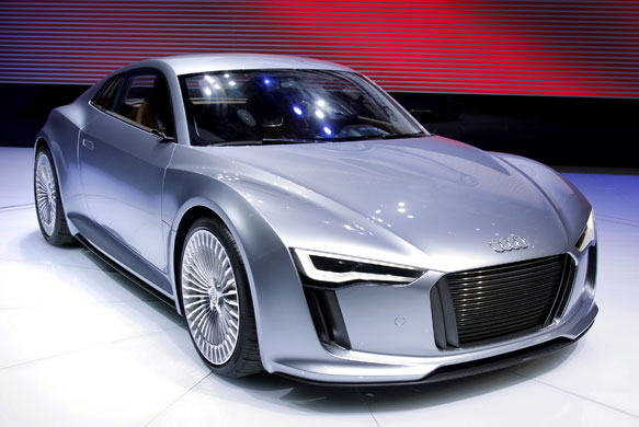 Green cars in Detroit: The Audi e-tron electric car prototype makes its world premier debut