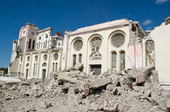 haiti earthquake: Major Earthquake Devastates Haitian Capital