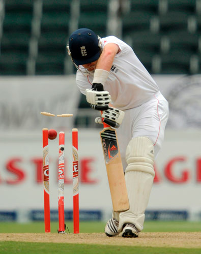 south africa test: Bell is bowled by Steyn