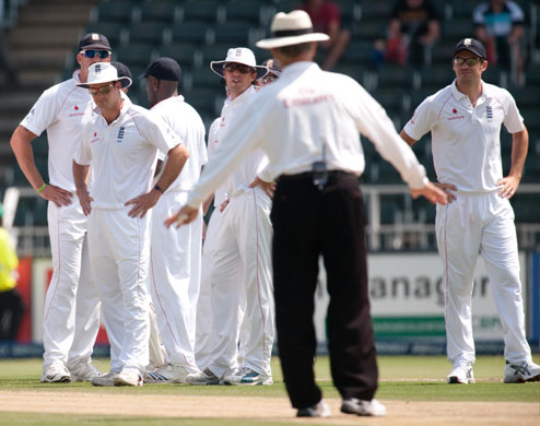 South Africa Test: Umpire Tony Hill gives South Africa's Graeme Smith not out after a review 