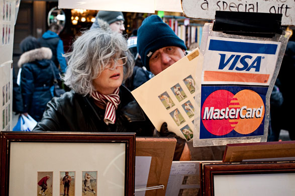 Martin Hanna's markets: Martin Hanna participates in the street markets monthly assignment