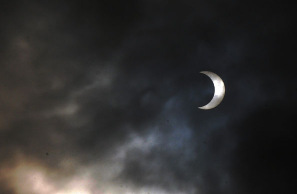 solar eclipse: Solar eclipse of sun in Hyderabad India