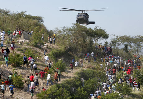 us airborne drop aid in Haiti