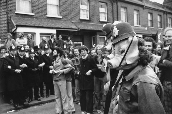 Jayaben Desai: Strikers wear piggy masks and toy police helmets