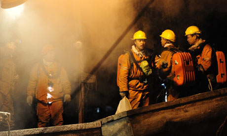 Rescuers at a Chinese mine