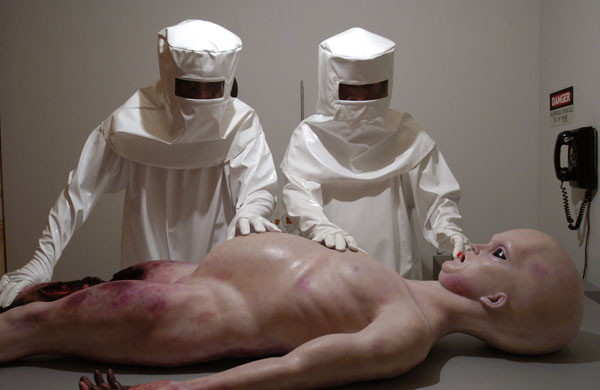 Aliens: Alien Autopsy (2006)