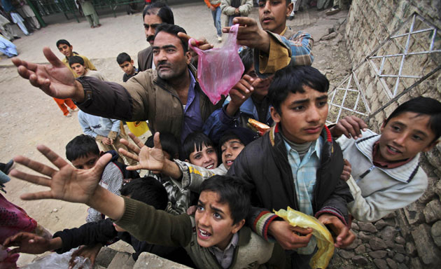 24 Hours in Pictures: Pakistan