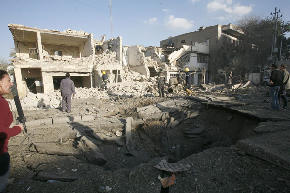 bombs in  baghadad: car bomb attack  in Baghdad, Iraq