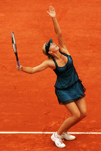 Tennis fashion:  Maria Sharapova French Open 2007
