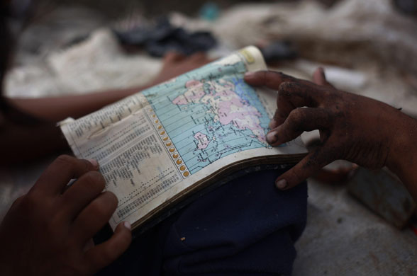 24 hours :  jakarta landfill site