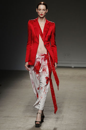 Paris haute couture: Joseph Thimister Paris haute couture