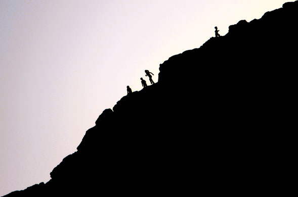 24 hours in pictures: ahraini children on Jebel al-Dukhan, or Smoke Mountain