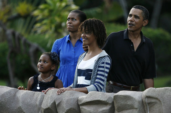 Obama in Hawaii: The Obamas at the Honolulu zoo