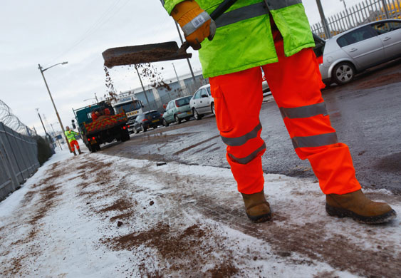 uk cold weather: Freezing Temperatures in Glasgow
