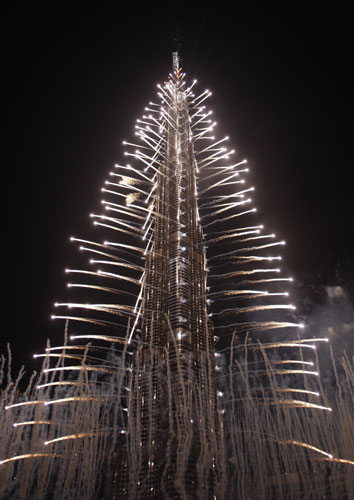 Burj opening ceremony: Fireworks light up the Burj Khalifa
