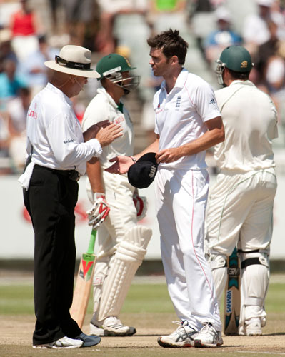 cricket: Cricket - Third Test - South Africa v England - Day Four - Newlands