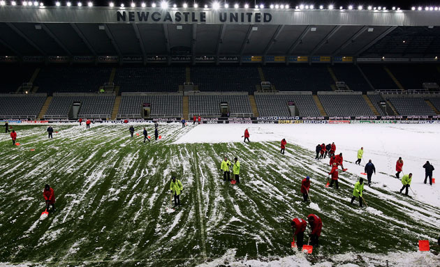 Snow in sport: Newcastle United v Charlton Athletic